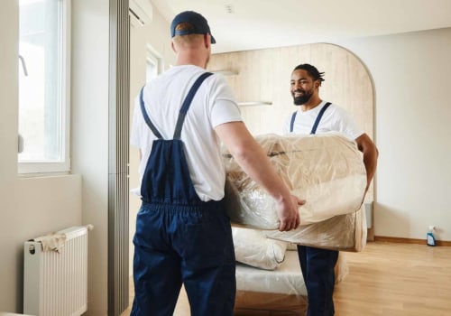 How do movers calculate cost?