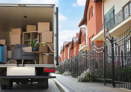 What size trucks do moving companies use?