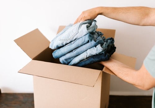 Can movers put stuff in storage?